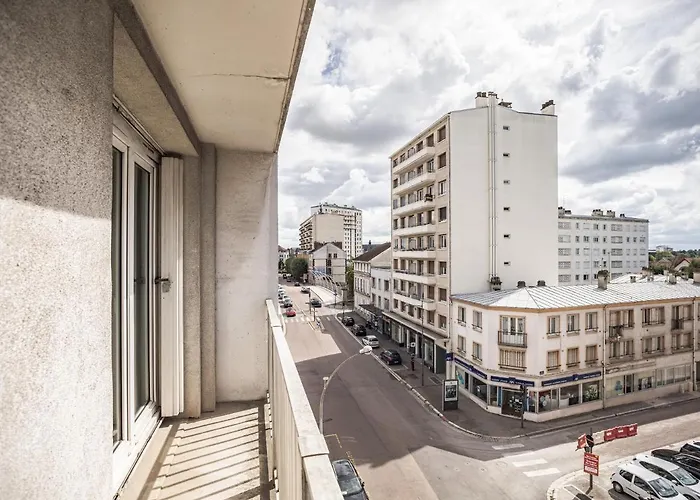 Voltaire Lion - 5 Min Hypercentre - Parking Prive Troyes